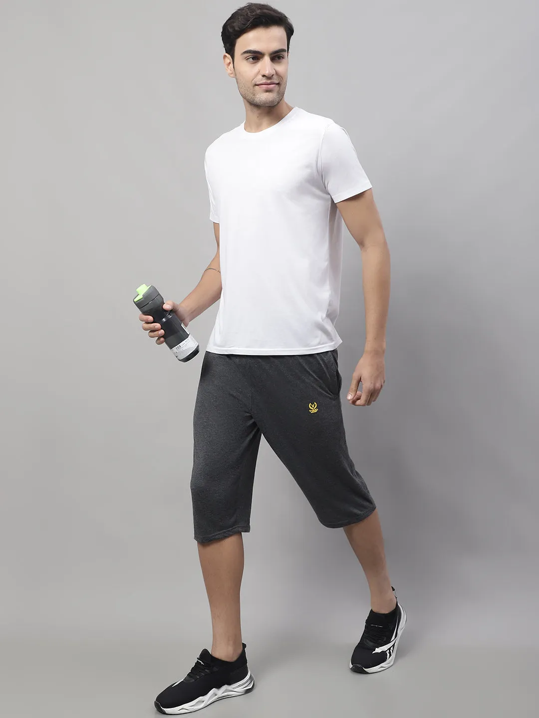 Vimal Jonney Anthracite Regular fit Cotton Capri for Men